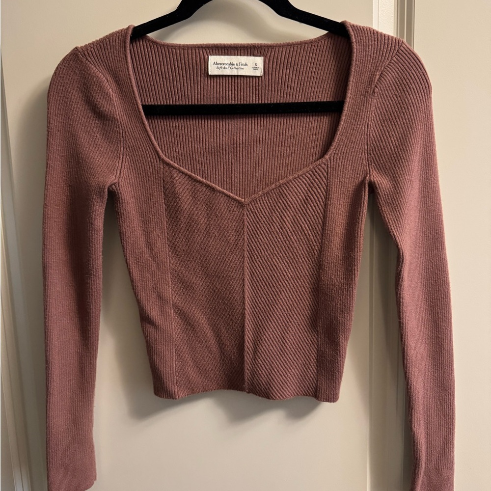 Abercrombie & Fitch Mauve Long Sleeve Top